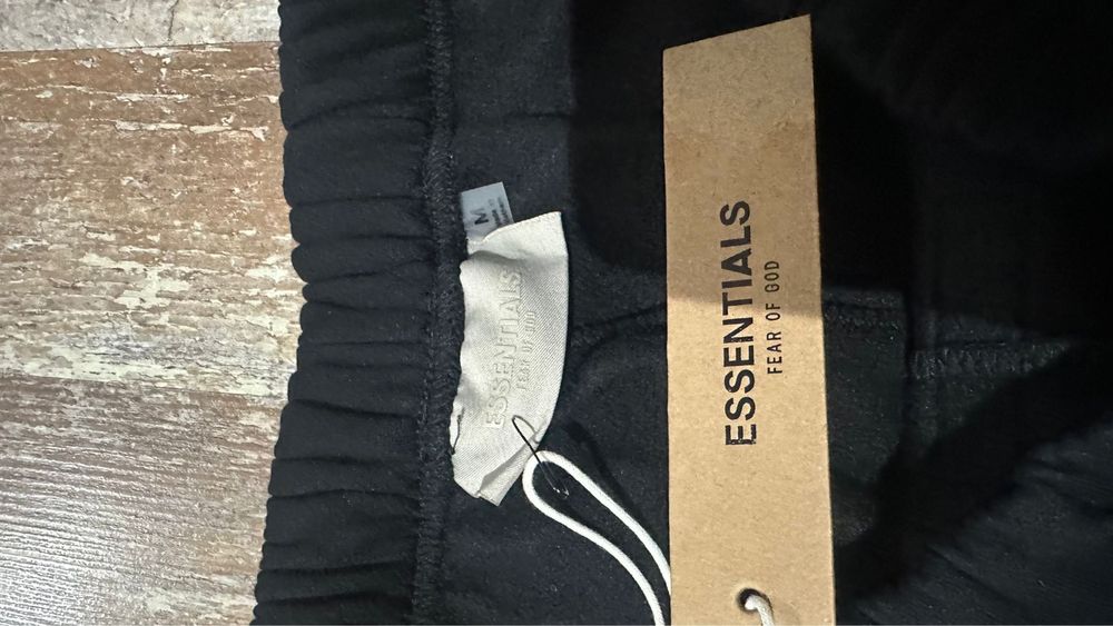 Pantaloni Essentials Barbati