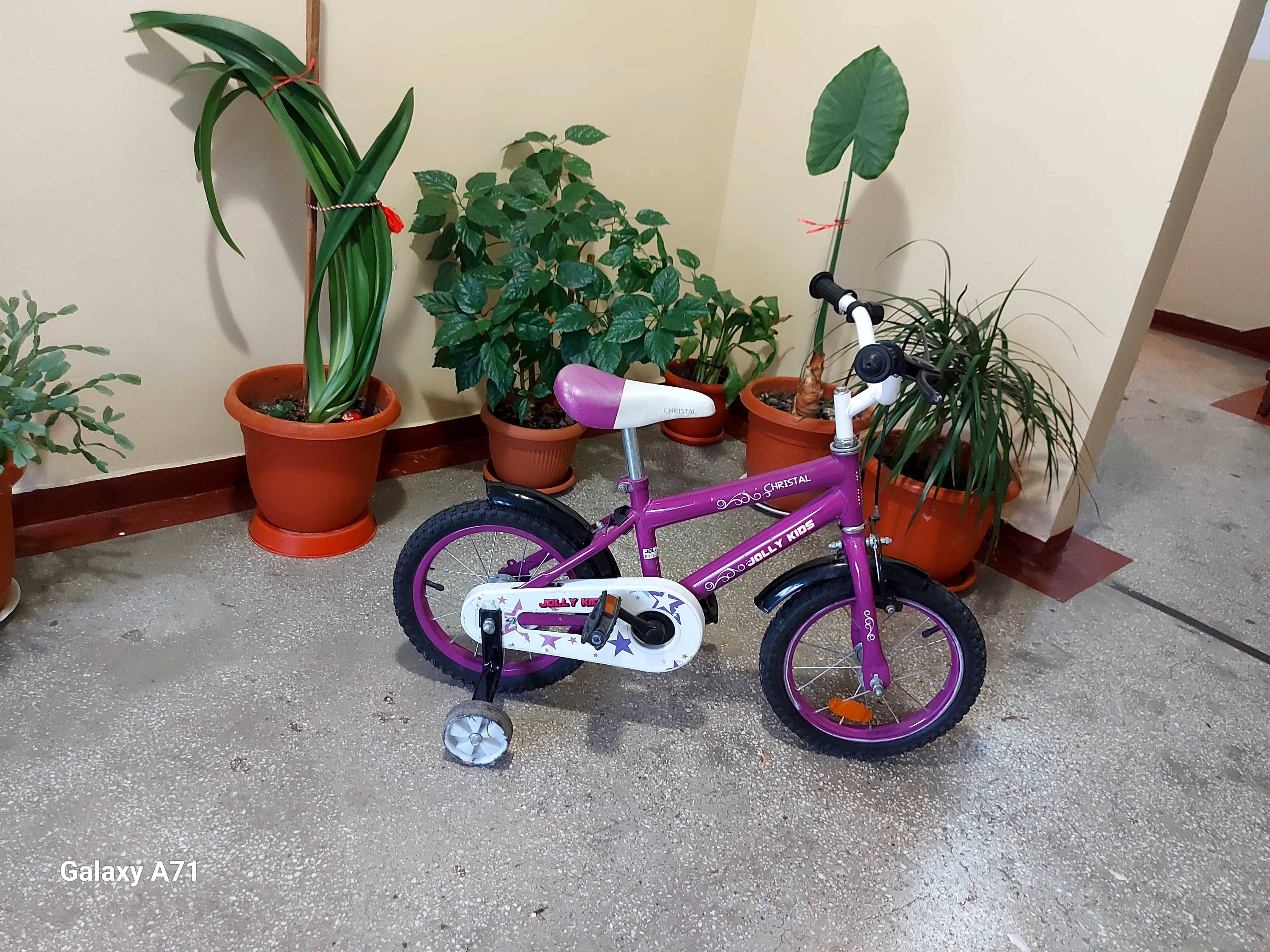 Bicicleta copii 3-6 ani, puţin folosită, stare foarte bună