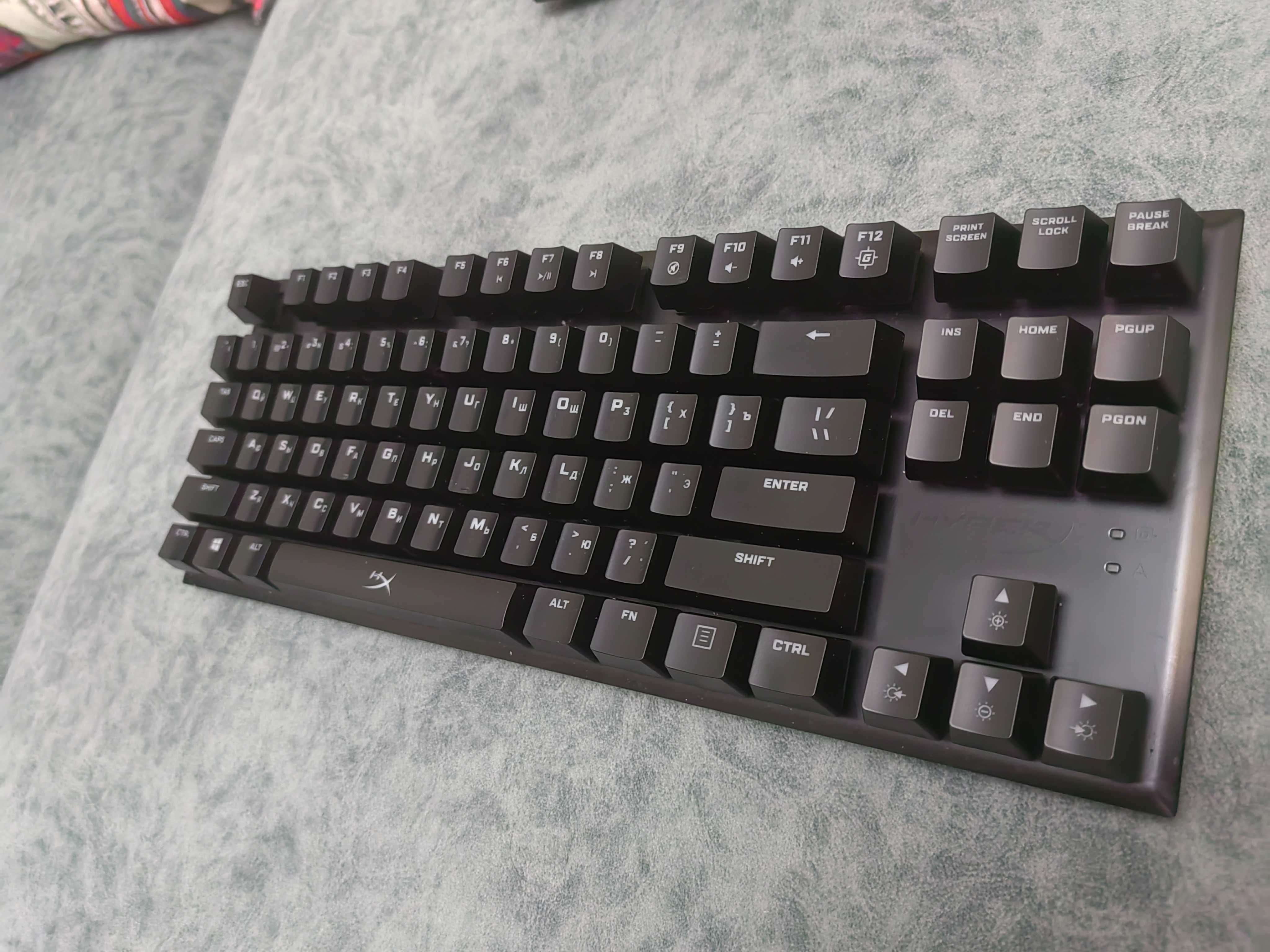 Клавиатура 80% HyperX Alloy FPS Pro