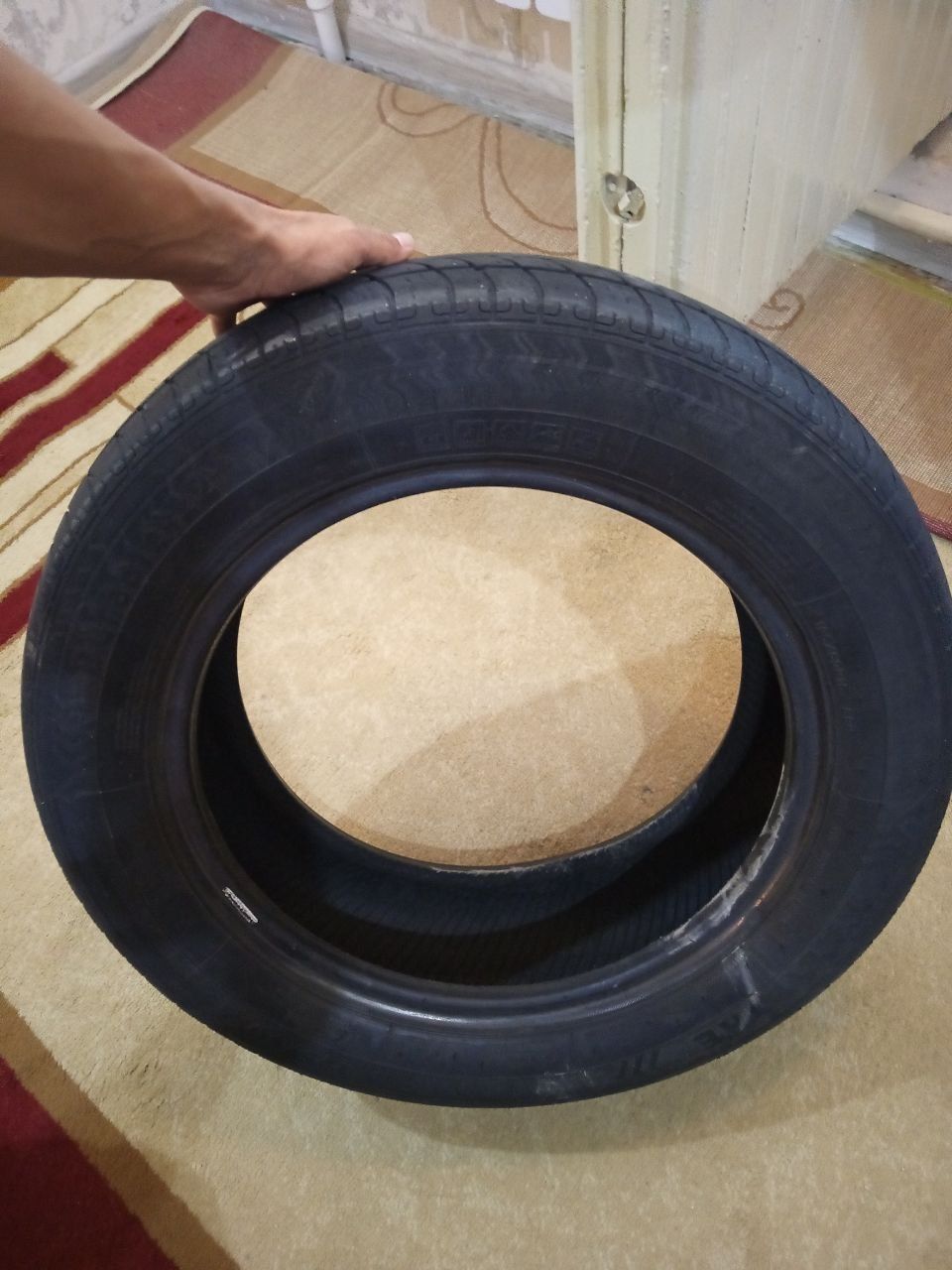 Avtoshina sotiladi R15
