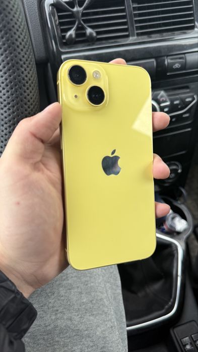 Айфон 14 в идеальном состоянии