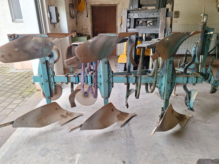 Vand plug reversibil cu 3 trupite