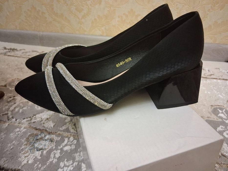 Туфли женский модный элегантный