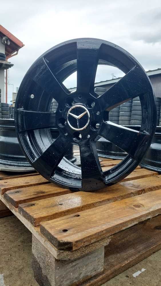 Jante Mercedes 7.0x16 et 43 5x112 Originale Black Edition