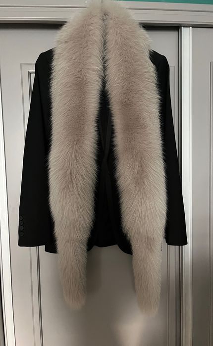 Guler/ sal vulpe Max Mara