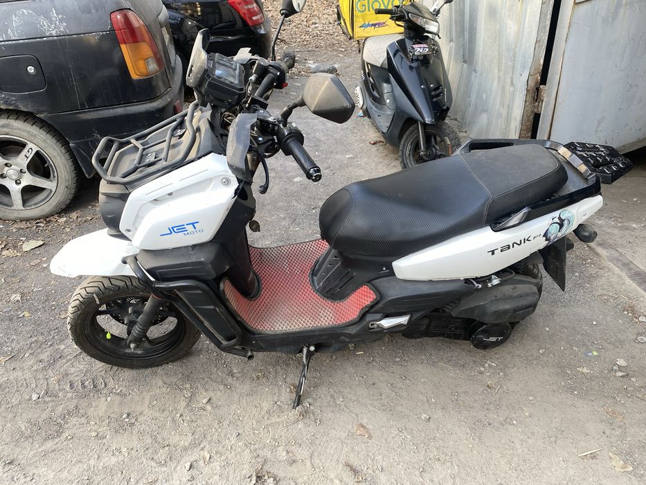 Мопед танк в хорошем состоянии