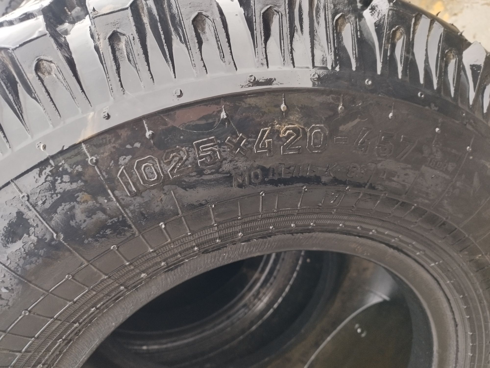 Гуми за ремарке за Т-150,усилени 16пл. ,заУрал,Камаз 6х6,Ифа 4х4,Краз
