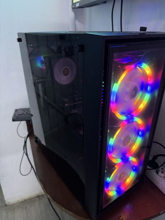 Системный блок черный