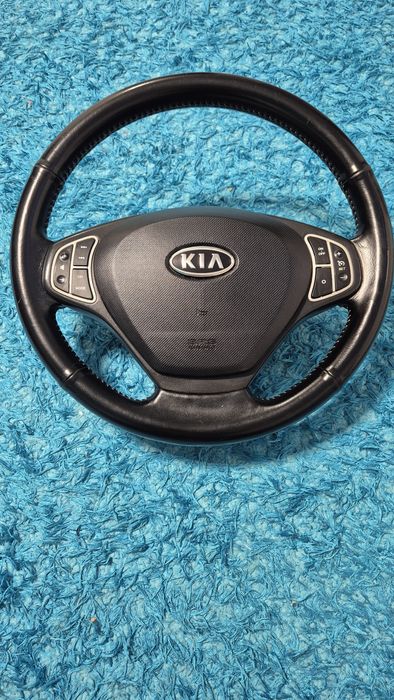 Volan cu airbeg si comenzi