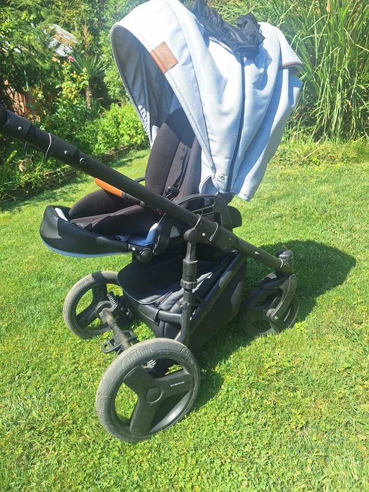 Бебешка количка Bexa