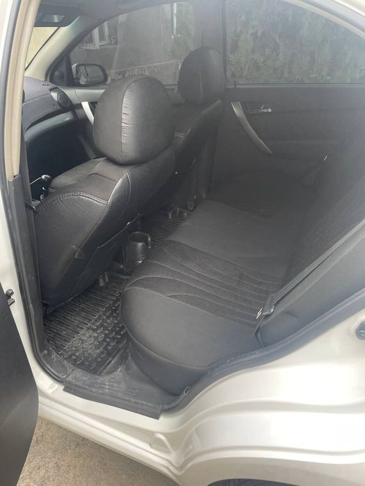 Chevrolet nexia 3 mexanika