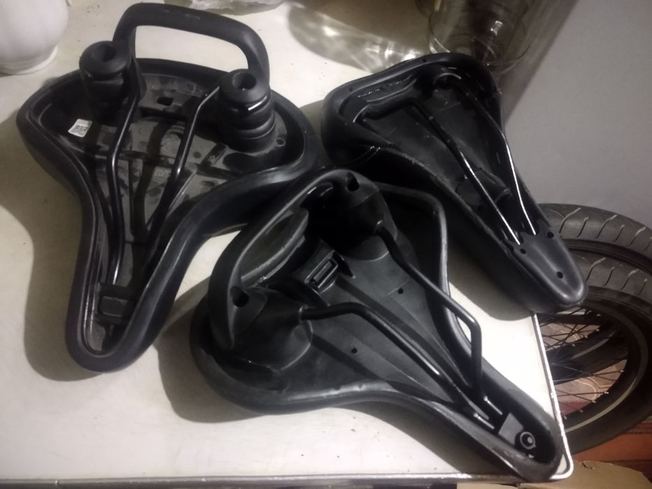 Седло сиденье для велосипеда