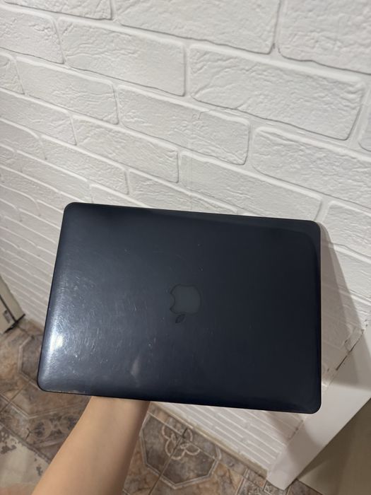 Macbook Air 3,2 2ГБ 1067 MHz DDR3