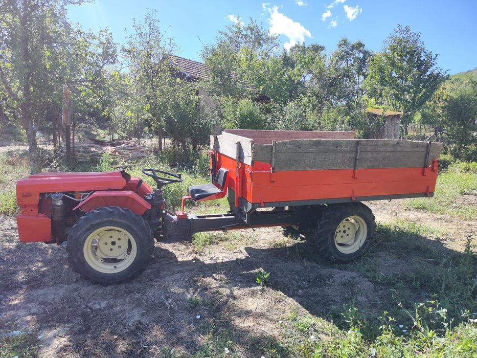 Tractor Valpadana