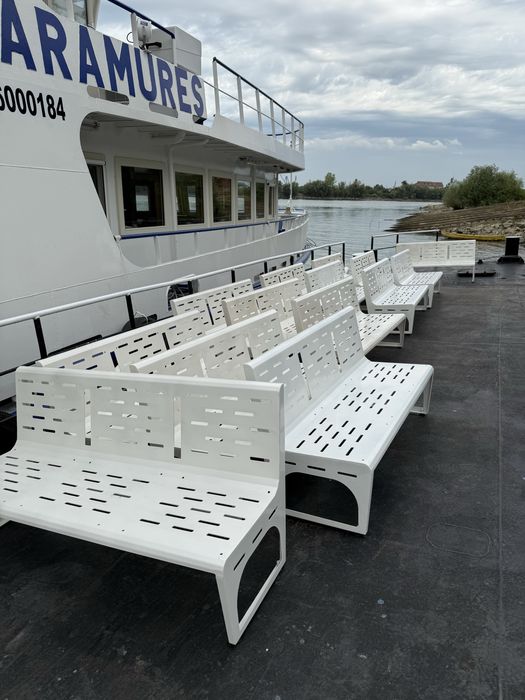 Banci metalice vopsite electrostatic