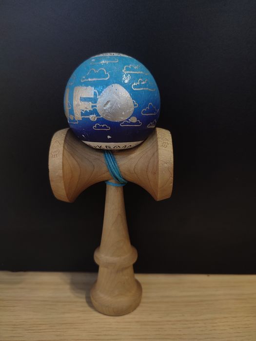 Kendama krom ufo
