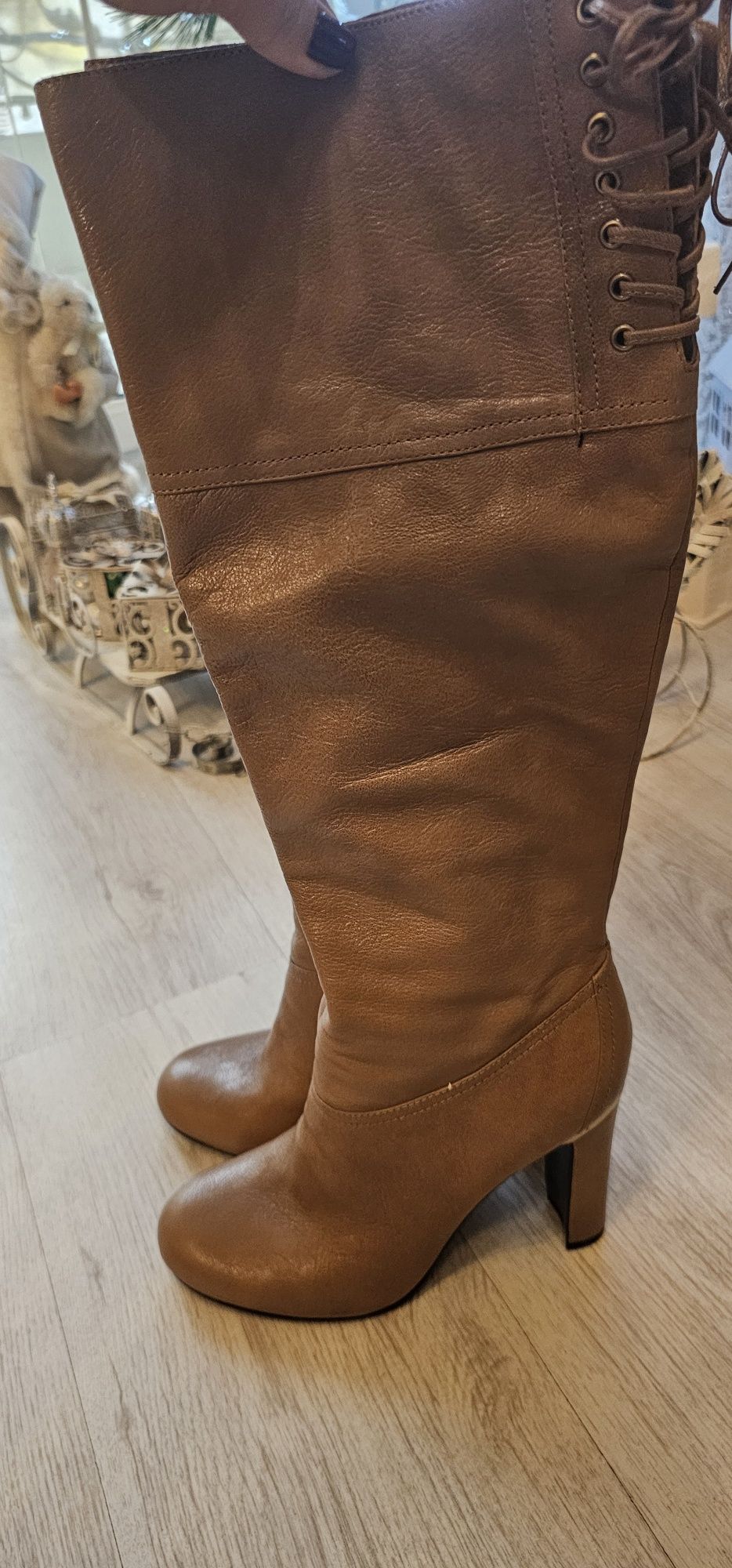 Ботуши Guess в отлично състояние