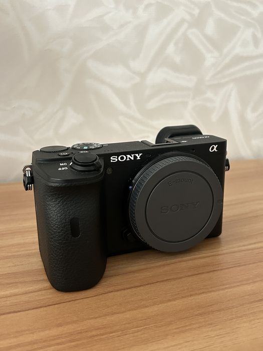 Продаю sony a6600