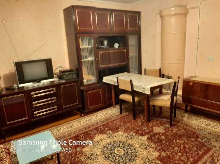 Продаются 2 дома в кибрае, 19 соток. Qibrayda 19 sot 2 ta uy sotiladi.