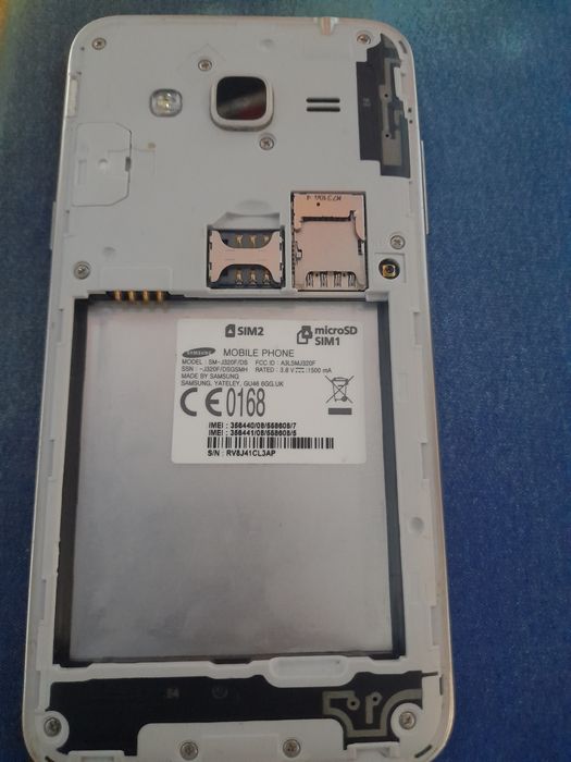 Vand RAPID! Samsung j3 2016 pentru piese! Cititi descrierea!