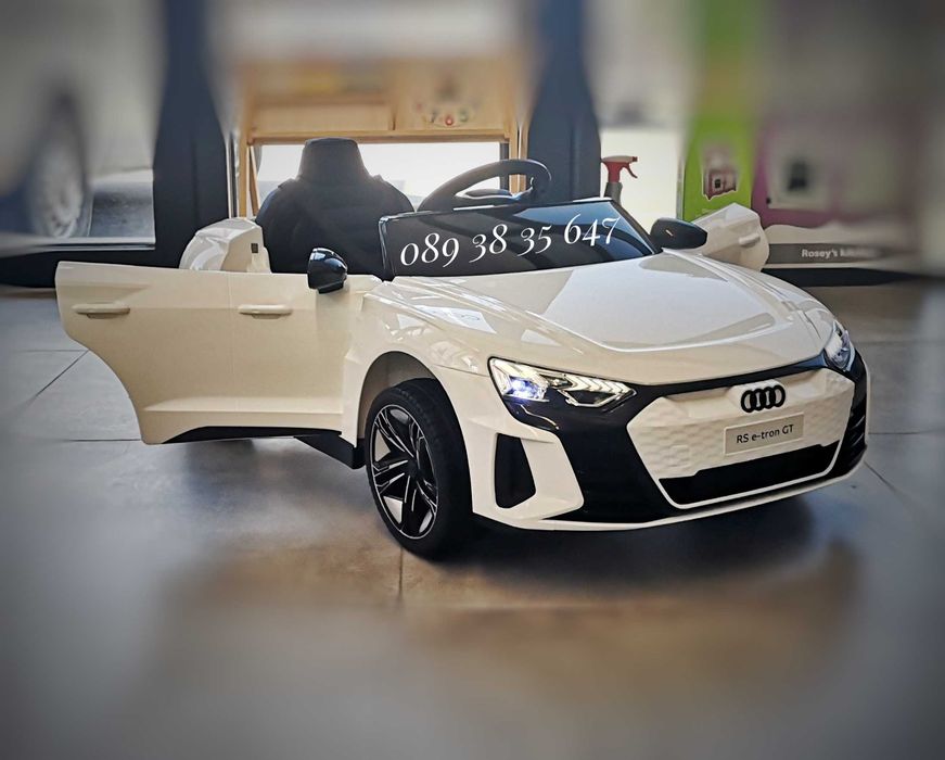 ТОП ЦЕНА!НОВО!Акумулаторна кола AUDI RS E-tron с 12V батерия,EVA гуми