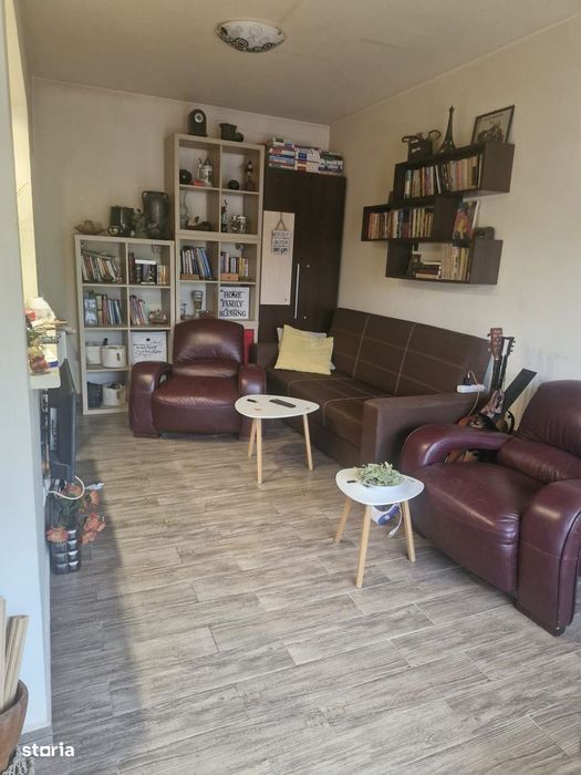 De Vanzare Apartament 2 Camere in Vila Sebastian sect 5