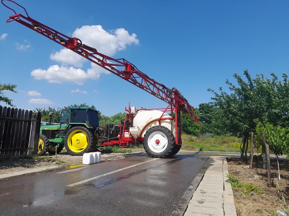Vand instalatie de erbicidat sprayer Hardi