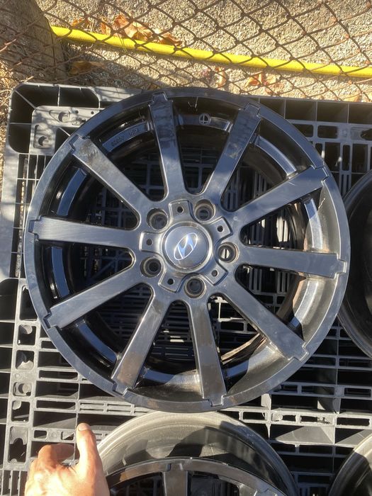 16 цола 5 х 114.3 мм Тойота , Киа , Хюндай , Мазда , Нисан