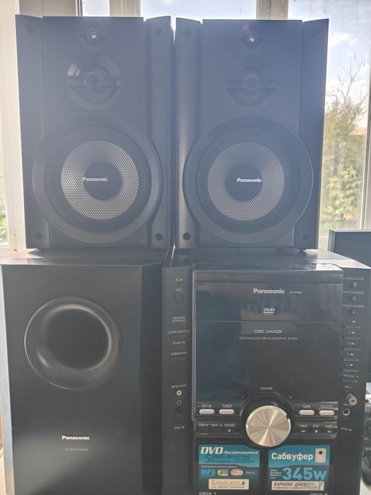 Продам музыкальный центр с буфером