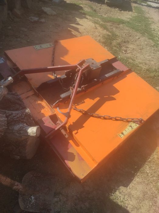 Utilaje agricole freza de 1.40 kubota și tocător resturi vegetale 140