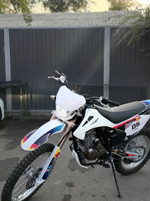Xingyuzin 250ccM