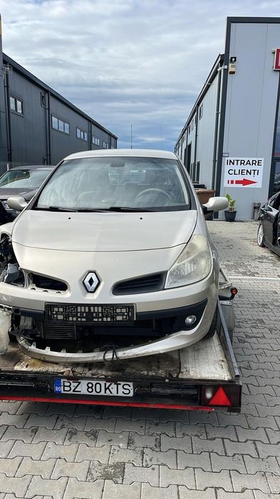 Dezmembram Renault Megane 3 1.5D din 2006