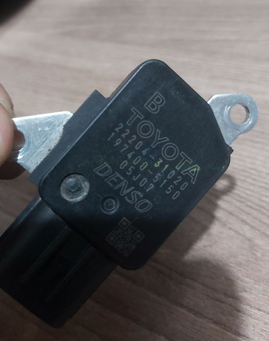 Расходомер (дмрв) тойота камри  2.4 ,2.5