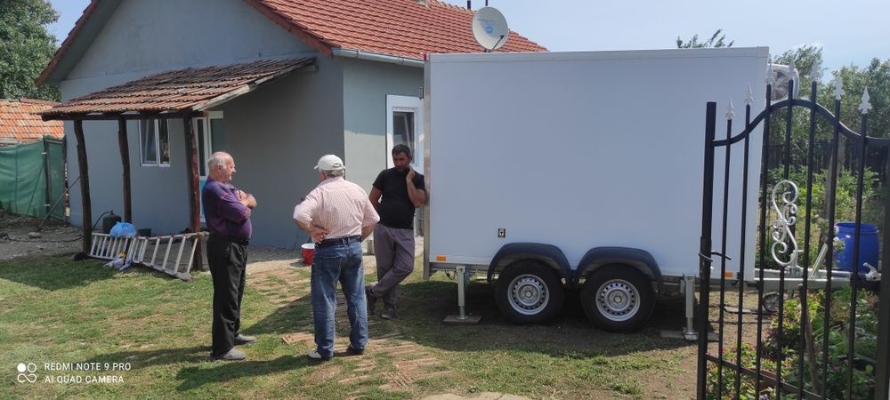 Închiriez remorci frigorifice și dozator de bere
