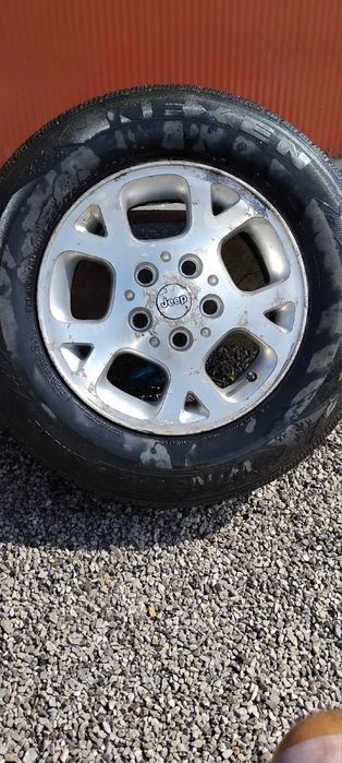 Гуми с джанти за гранд чероки