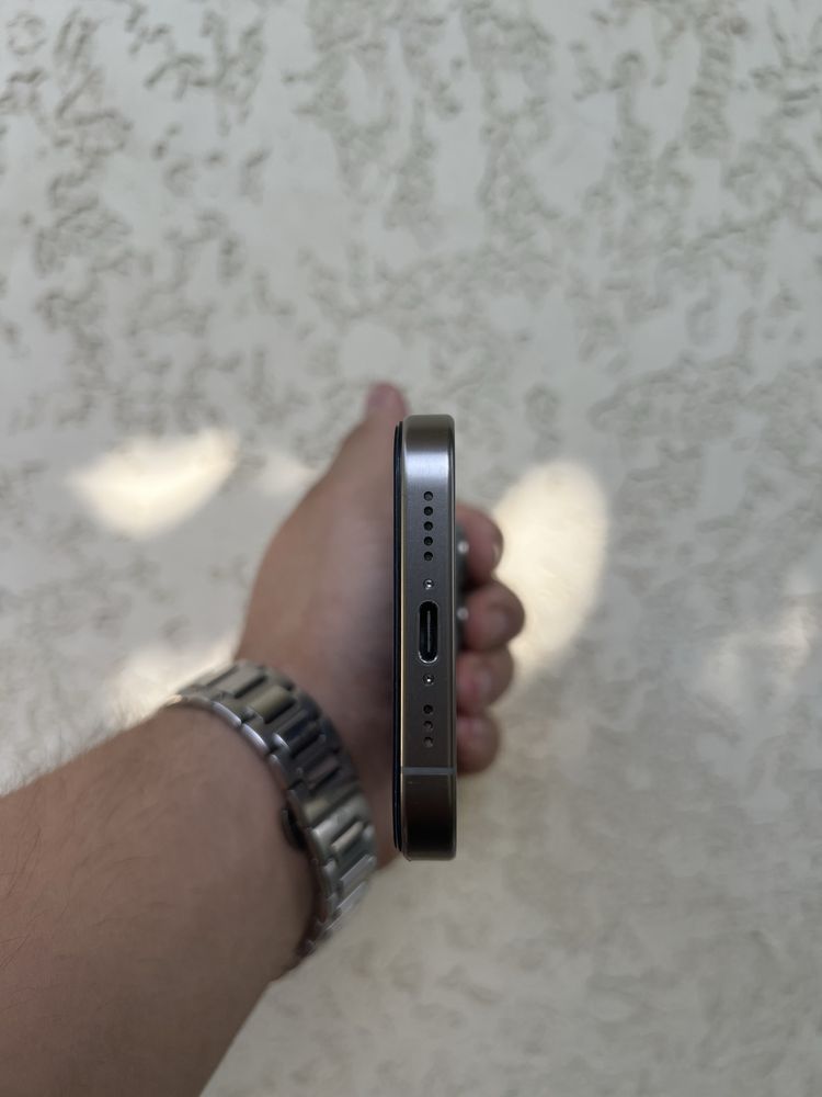 Iphone 15 pro 128 gb