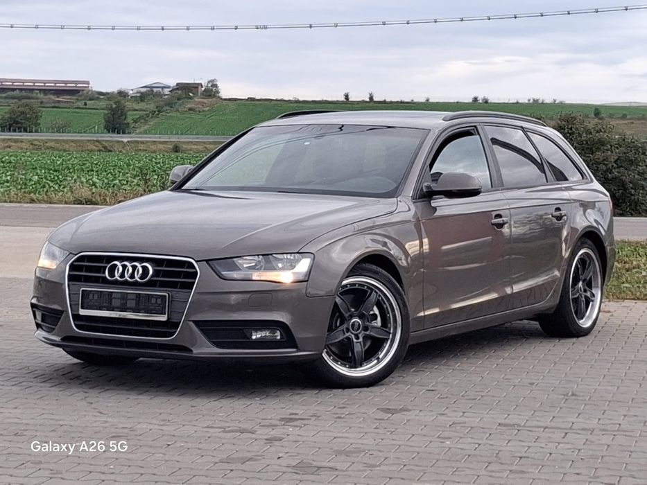 Audi A4 2013 2.0tdi 150 cp  euro 5 panoramic piele navigație