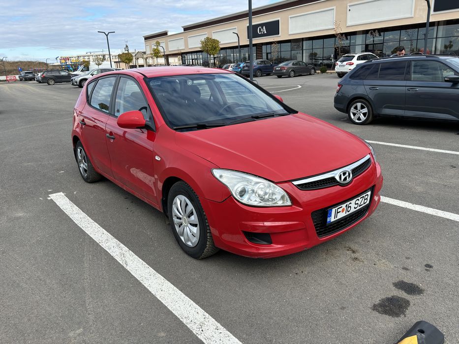 Hyundai i30 2009 1,4 Benzina