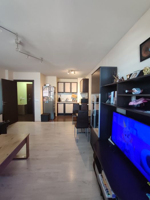 Дава се под наем Тристаен апартамент в Пловдив, Център - 75 кв.м за 433.5 € - Снимка #1