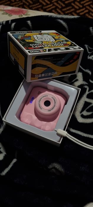 Children's digital camera