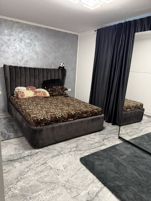 Vand apartament complet mobilat