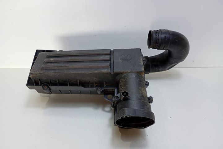 Carcasa filtru aer 3C0129620A Volkswagen VW Passat CC prima generatie