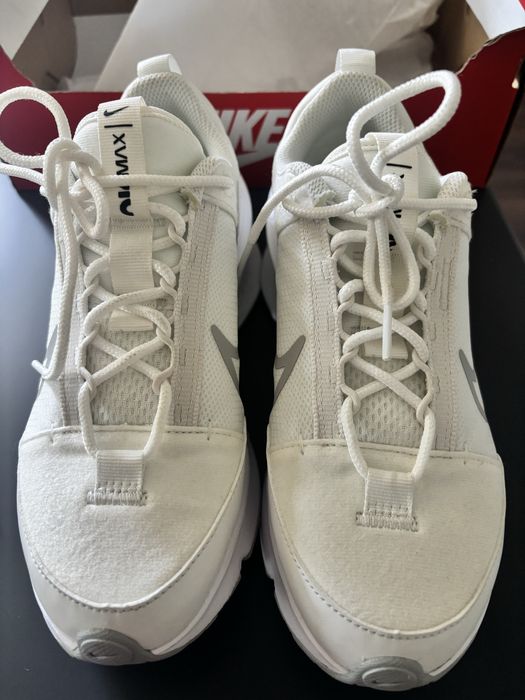 Дамски маратонки Nike Air Max INTRLNK 36,5