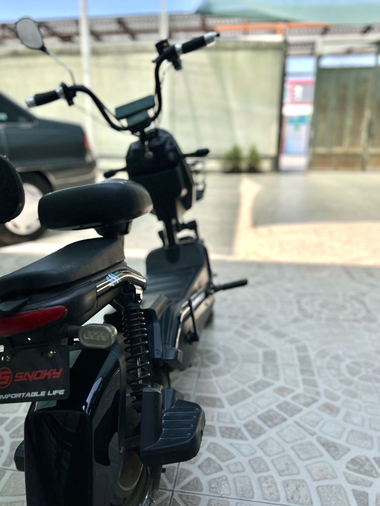 Skuter sotiladi xolati yaxshi tovlanib turadi kaska 16$