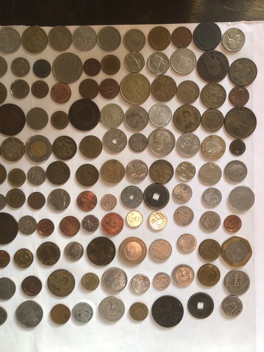 Colectie Bani vechi Romanesti si Straini , Monede   , Insigne