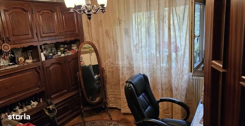 4 camere - decomandat - centrala proprie - Zona Turda