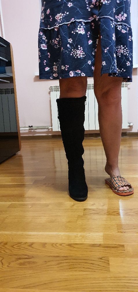 Сапоги зимние , замшевые,  высокие