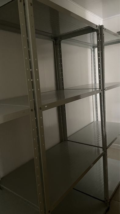 Стеллажи металлические