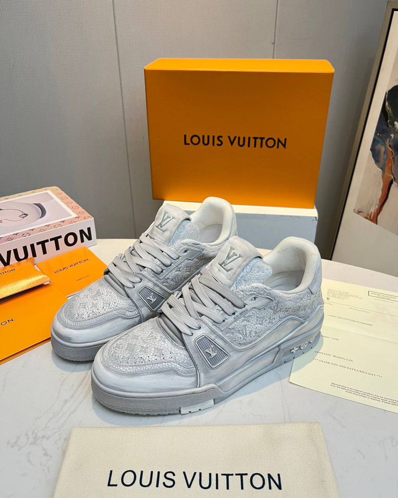 Adidasi Louis Vuitton Calitate Premium