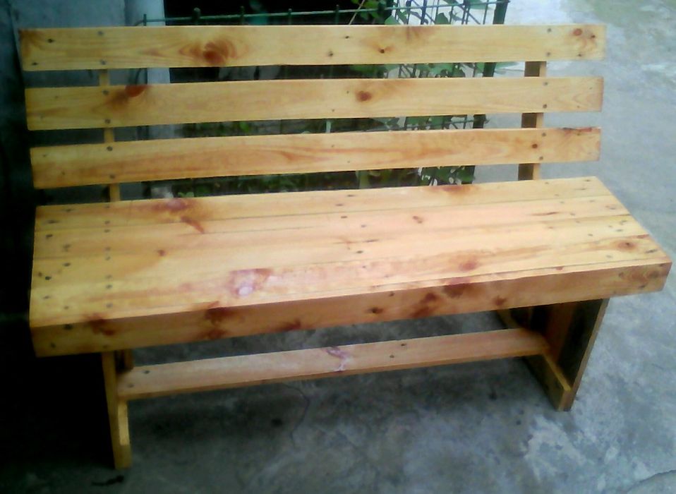 Băncuțe & Grădină - Curte